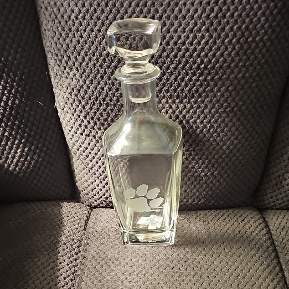 Clear Glass Decanter with Paw Print - Picture 1 of 4